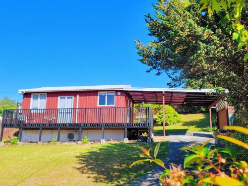 Gallery image of Gulf Red Vacation Home 2 Bedroom 2 Bathroom in Whangaparaoa