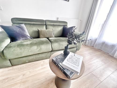 Photo de la galerie de l'établissement Appartement proche Roissy CDG, Parc expos de Villepinte, Disneyland, Paris, Astérix, à Le Thillay