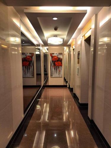 Gambar di galeri bagi 1 Bedroom in sukhumvit CBD 5 min to BTS Phromphong di Bang Kapi