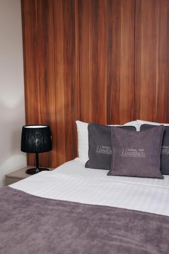 Katil atau katil-katil dalam bilik di Boutique Hotel Central