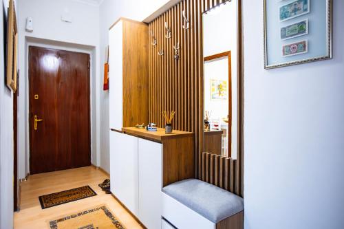 Fotografie z fotogalerie ubytování Tirana Center Apartment - Zogu I Boulevard v destinaci Tirana