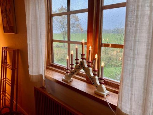 Galería fotográfica de Sagolikt läge med havsutsikt i Rörum på Österlen en Simrishamn