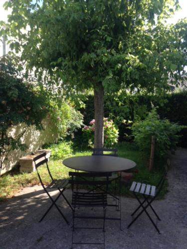 Maison confortable avec jardin