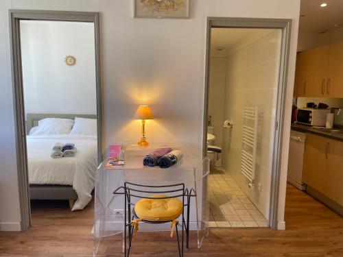 Nuotrauka iš apgyvendinimo įstaigos Alexandre Nicoje galerijos