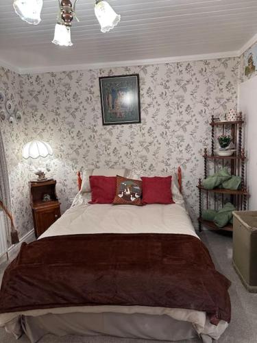 Memory Lane Farmhouse Carlingfordにあるベッド