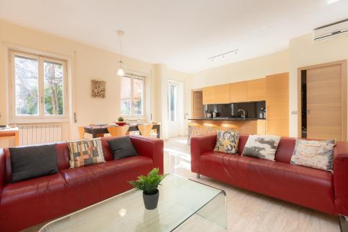 Trastevere Garden by Rental in Rome