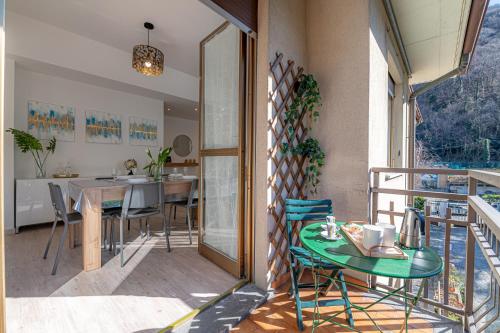 Μπαλκόνι ή βεράντα στο Civico 62 relax vicino al lago