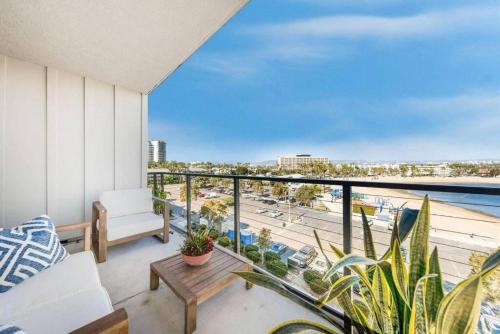 Dream Coastal Retreat Marina View Harbor Haven