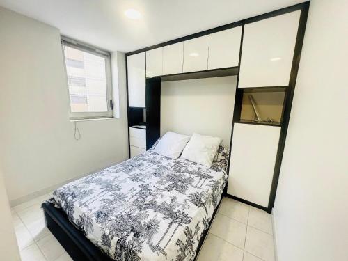 Photo de la galerie de l'établissement Appartement 2P avec Piscine à 150 m Plage proche Palais, à Cannes