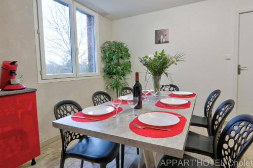 Φωτογραφία από το άλμπουμ του Appart' hôtel Cholet σε Cholet