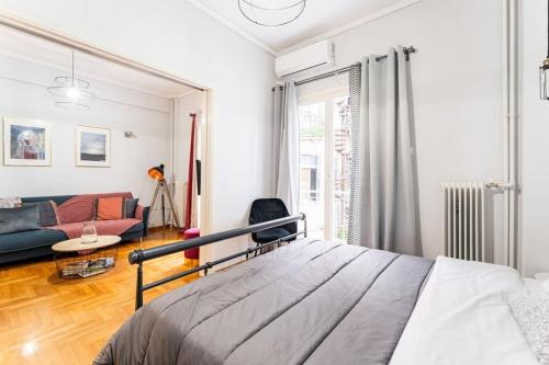 Downtown Cute Apt in the Heart of Plaka (+Netflix)