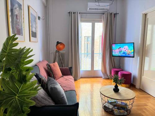 Downtown Cute Apt in the Heart of Plaka (+Netflix)