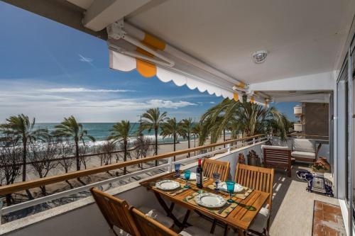 Beachfront/Strandwohnung in Calafell , Spanien
