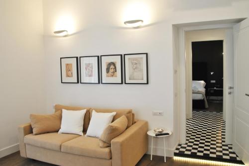 App Leoncino Design Apartment in Rome
