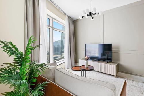 Silkhaus high floor Downtown 1BDR in The Loft