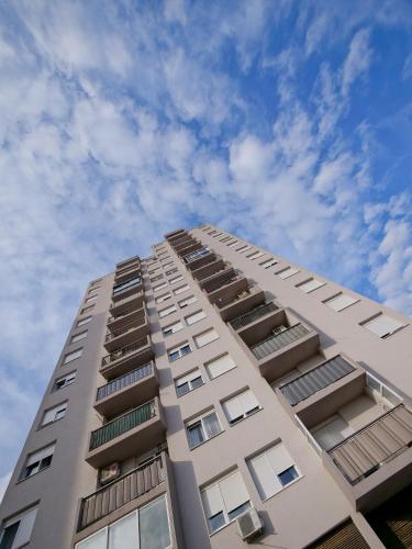 P&C Zadar Two-Bedroom Apartment with Balcony, near Old Town, Free Public Parking Area