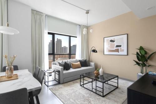 Silkhaus new Burj Khalifa view 1BDR in Downtown new tower