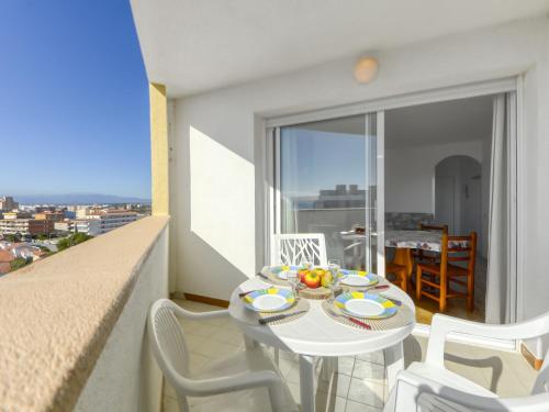 Apartment Ahinoa by Interhome