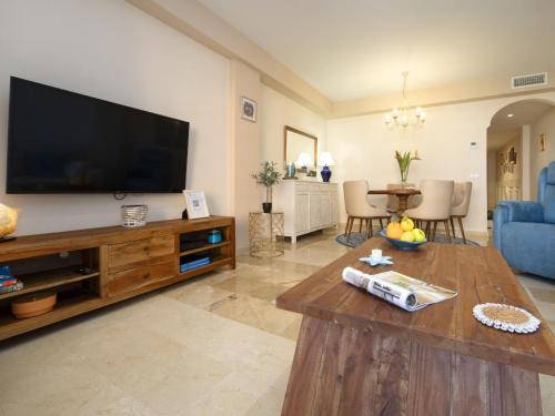 Apartment Frentemar 03 by Interhome