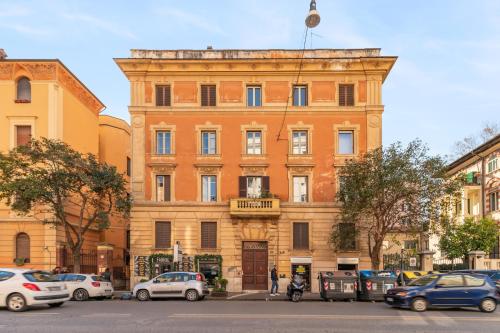 Vatican Lovely 2BR Apartment with Terrace