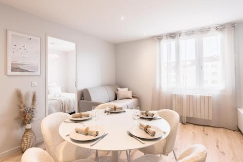 Χώρος καθιστικού στο Le Santorin élégant calme parking