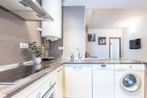 Ideal apartamento casco antiguo Sevilla, Goles bajo