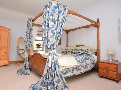 Giường trong phòng chung tại 1 Bed in Durham HISHO