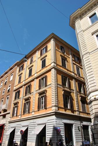 App Leoncino Design Apartment in Rome
