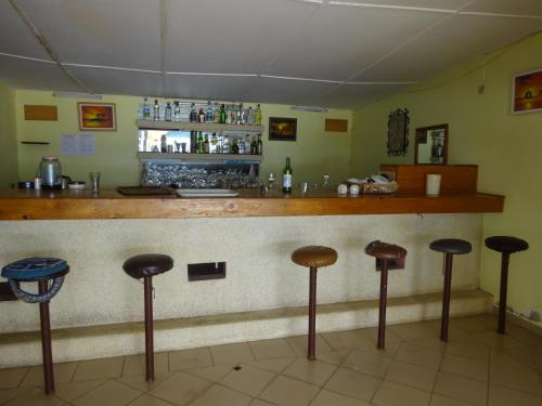 Gallery image of HOTEL DU BAR DE LA MER CAP SKIRRiNG in Kabrousse