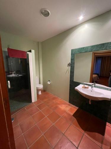 Ένα μπάνιο στο Quinta Do Salgueiro B&B - Turismo Rural