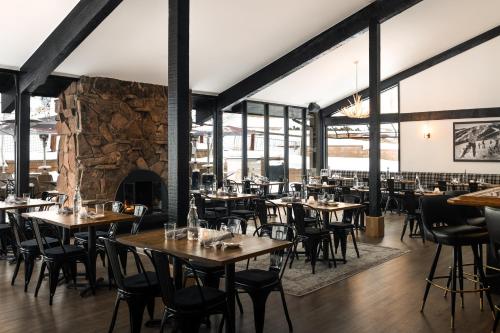 Restaurace v ubytování Gravity Haus Steamboat