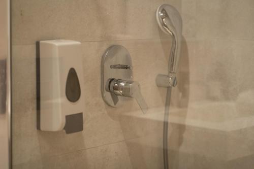 Un baño de Luxoria by ShortStayMaroc, Studio Moderne et Chic, Parking, Quartier Central