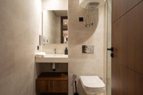 Un baño de Luxoria by ShortStayMaroc, Studio Moderne et Chic, Parking, Quartier Central