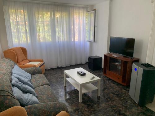 SOFOCLES HOLIDAYS TEATINOS a