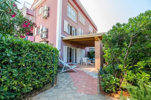 Apartments with parking spaces Baska, Krk - 22407