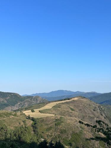 Photo de la galerie de l'établissement Mas cévenol bord de rivière piscine naturelle, à Gabriac