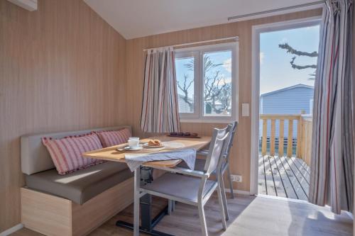 Gallery image of Camping Castell Mar in Empuriabrava