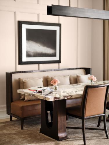 Et opholdsområde på The Lana - Dorchester Collection