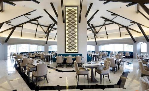 Afbeelding uit fotogalerij van LONG BEACH CLUB NATURE - Ultra All Inclusive in Akbük