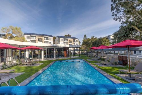 Swimmingpoolen hos eller tæt på Luxury Beach Apartment