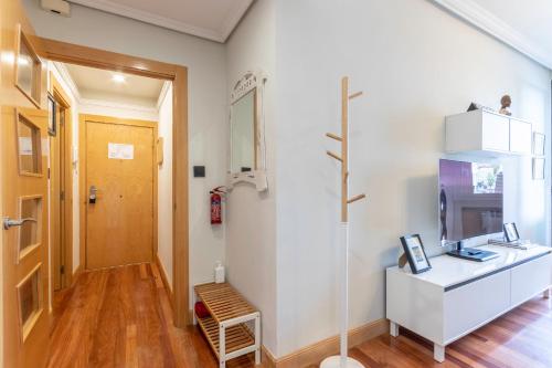 Kuchyň nebo kuchyňský kout v ubytování San Mames Apartment - Free Parking
