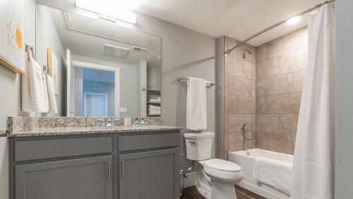 Phòng tắm tại Landing Modern Apartment with Amazing Amenities (ID8172X51)