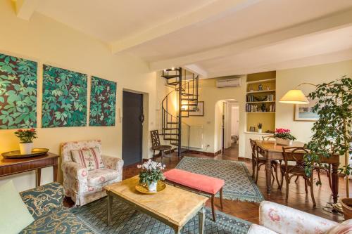 Amazing penthouse with terrace near Navona Square