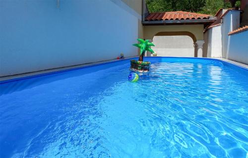 1 Bedroom Stunning Apartment In Dramalj