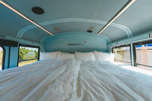 Cama o camas de una habitación en Hotel Ocean BUS Shirahama
