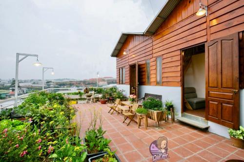 Balkoni atau teres di Bếp Ấm Của Mẹ