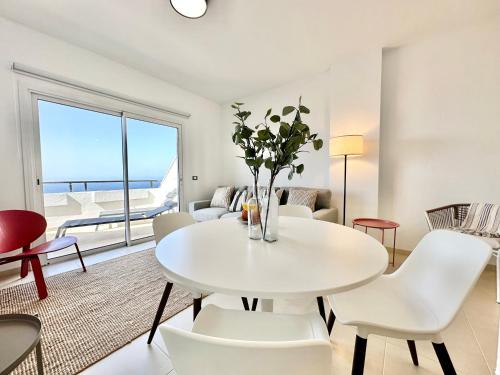Un lugar para sentarse en Ocean View Bajamar