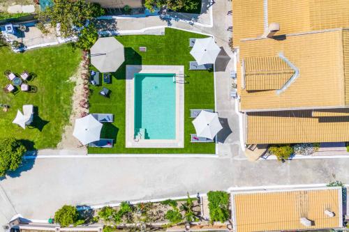 Πισίνα στο ή κοντά στο Villa Michael