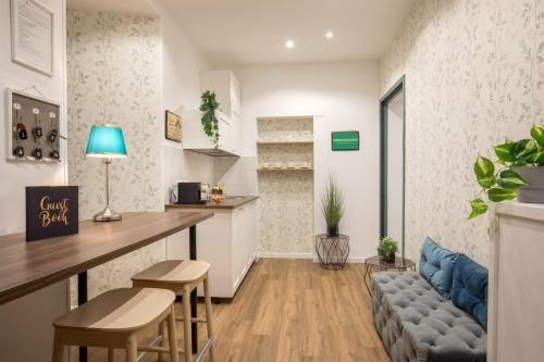 Amalia Suites by Remember Rome