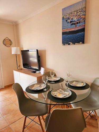 Appartement lumineux-vue mer. Refait à neuf 2023.